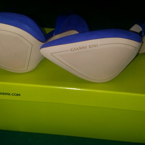 Gianni Bini Heels - Picture 3 of 8